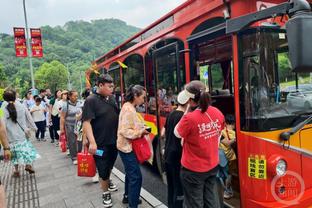 记者：若中超不改跨年赛制，参加亚冠精英联赛的球队将全年无休